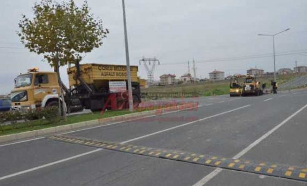 Bülent Ecevit Bulvarı'na Asfalt