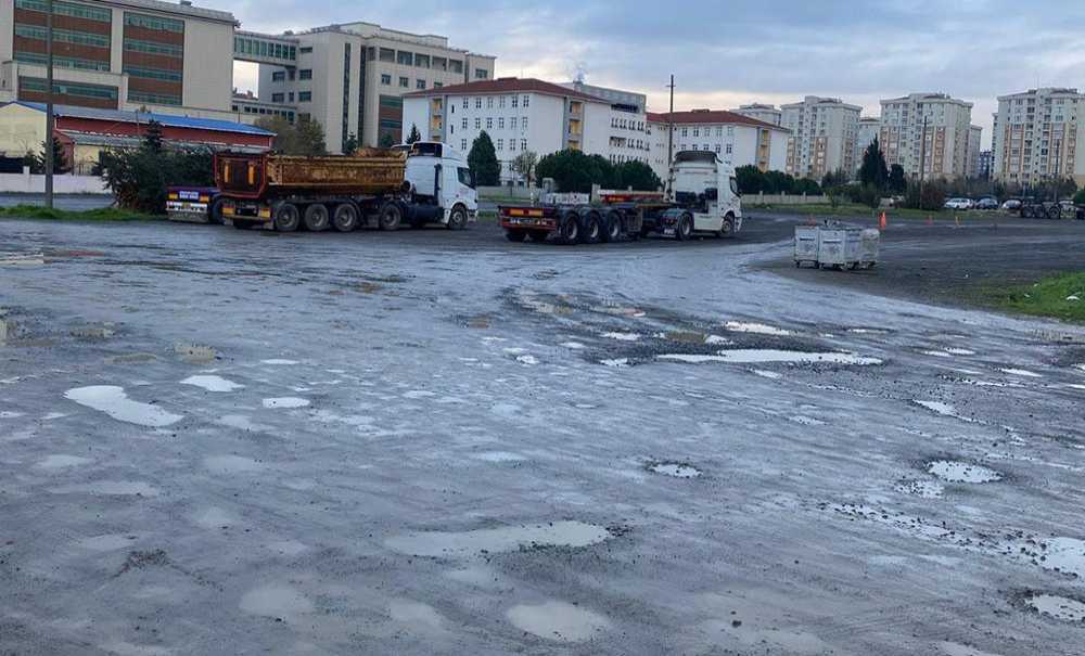 Projesi Yapılmadı, Öğrenciler Çamura Teslim Edildi