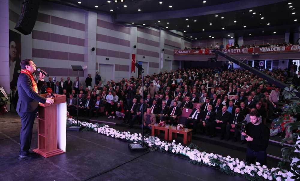 Saadet Parti̇si̇'nden Coşkulu Kongre