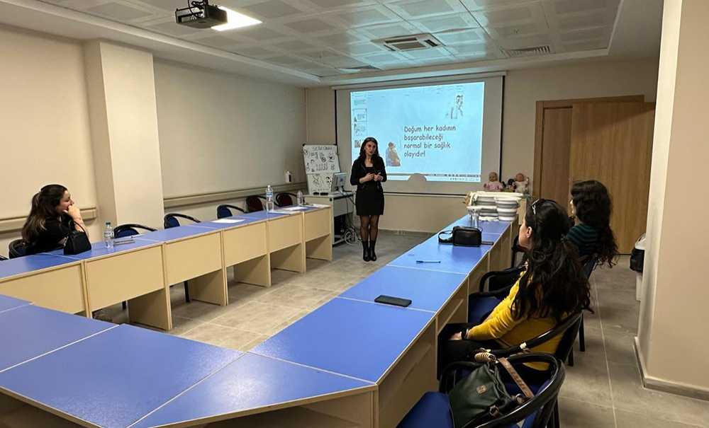 Sağlık Ekipleri Eğitimlerini Sürdürüyor