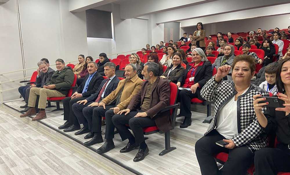 ‘Sağlıklı Çocuk, Sağlıklı Gelecek' Programı Düzenlendi