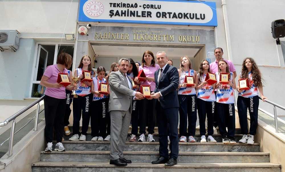 Şahinler Ortaokulu Yeniden Türkiye Şampiyonu!