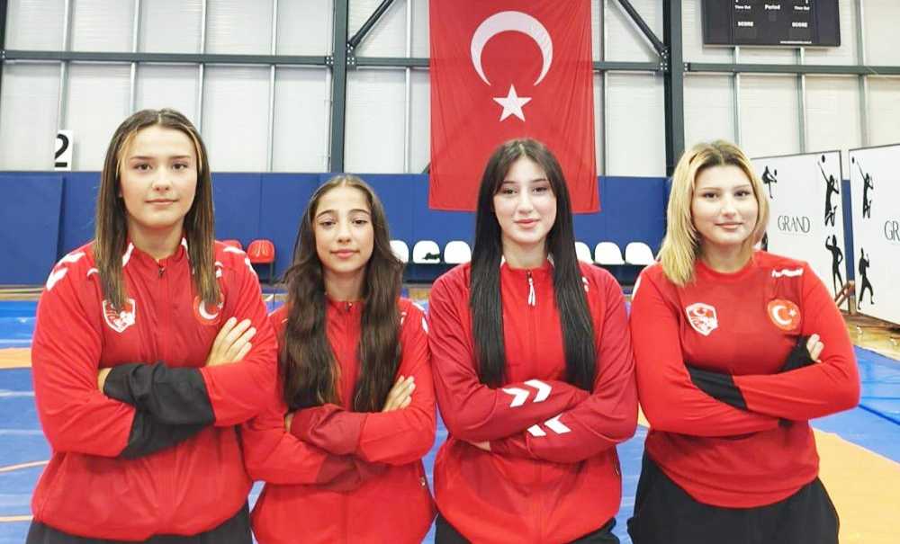 Şampiyonada Millî Takım Forması Giyecekler