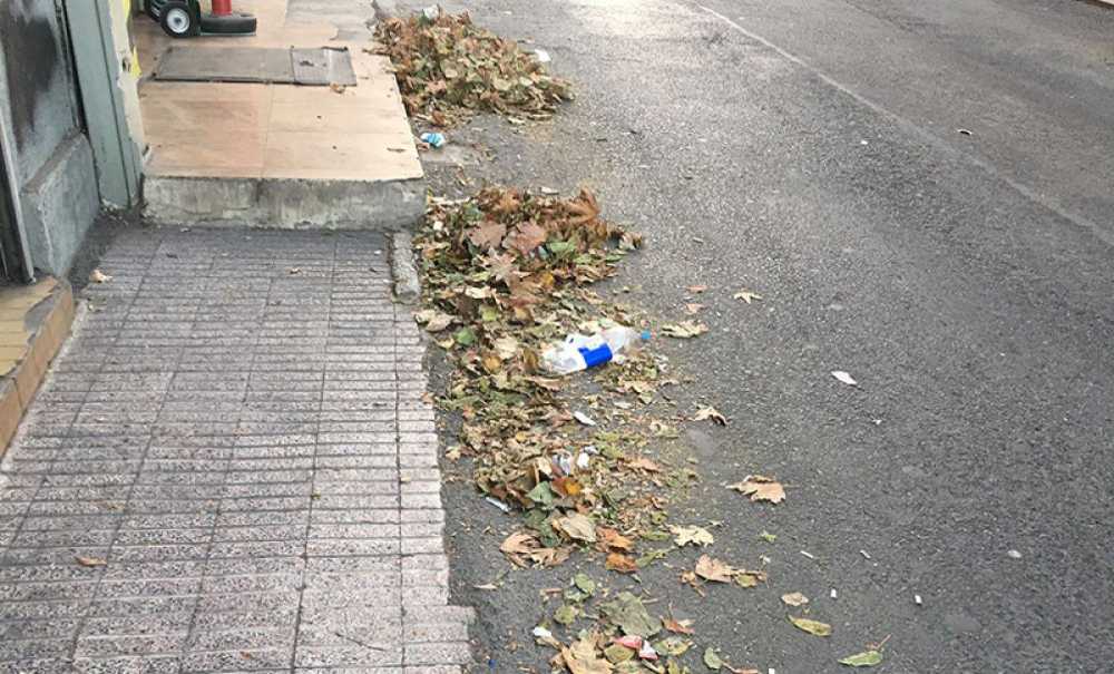 Saray Caddesi Hizmet Bekliyor