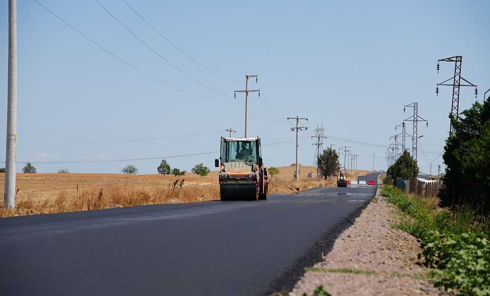 Sarılar Yolundaki Asfalt Çalışmalarını İncelediler