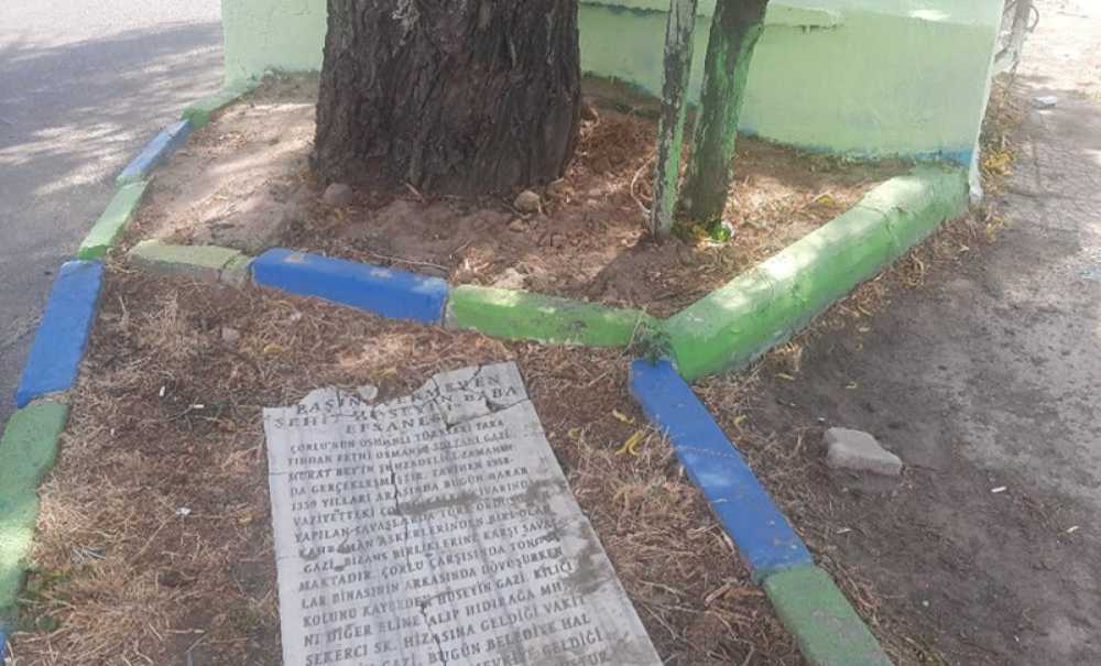 Şehit Hüseyin Gazi'nin Mezar Taşı Hala Konulmadı