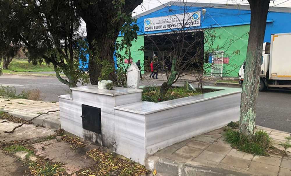 Şehit Hüseyin Gazi'nin Mezar Taşı Hala Konulmadı