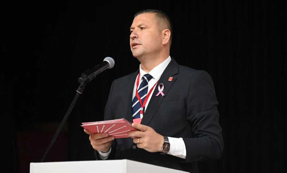 Servet Yıldız İlçe Başkanı Seçildi