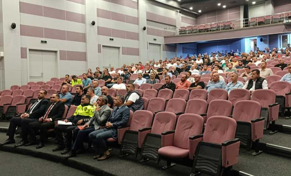 Servis Şoförlerine Yönelik Güvenlik Toplantısı Yapıldı