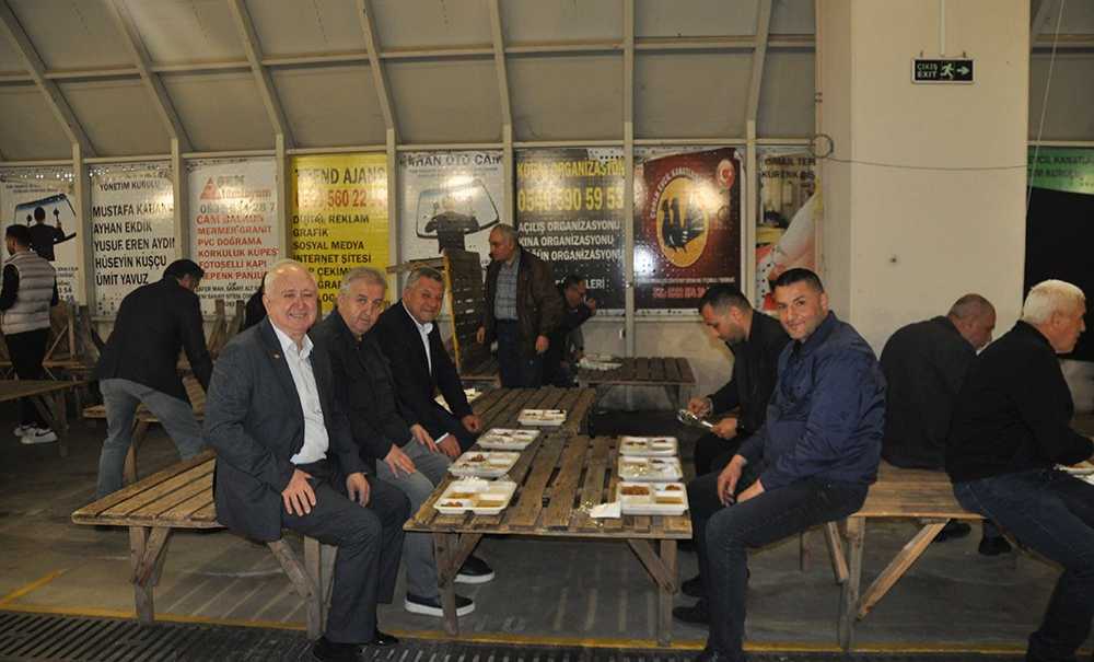 Şoförler Odasından 1700 Kişilik İftar