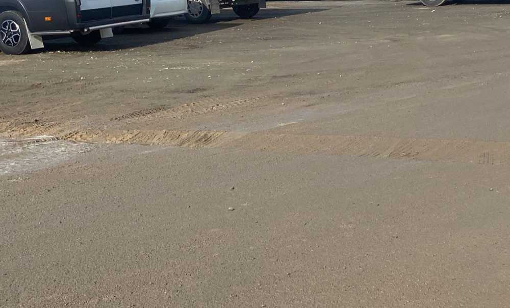 Sokak Çamur Deryasına Dönüştü