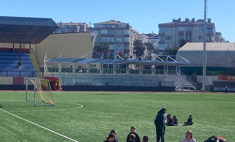 Stada 480 Kişilik Ek Tribün Yapılıyor