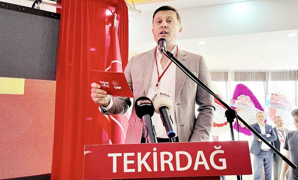 Tansiyonun Yükseldiği Kongrede, Boduç İl Başkan Oldu