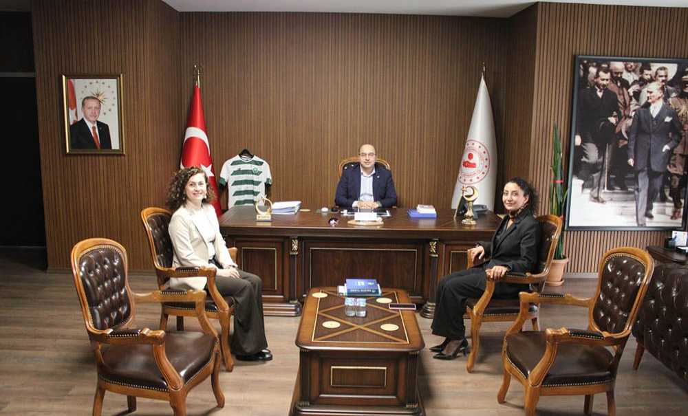 Tapu Müdürü Özbek'ten, Kaymakam Duman'a Ziyaret