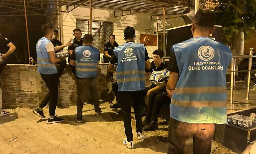 Tekirdağ Ülkü Ocakları'ndan Yangın Bölgesine Anlamlı Destek