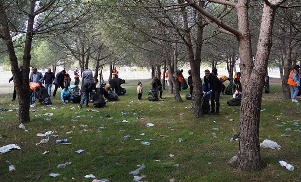 Tema Parkı Temizlendi