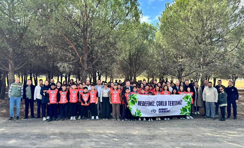 Tema Parkı'nda Örnek Temizlik Hareketi