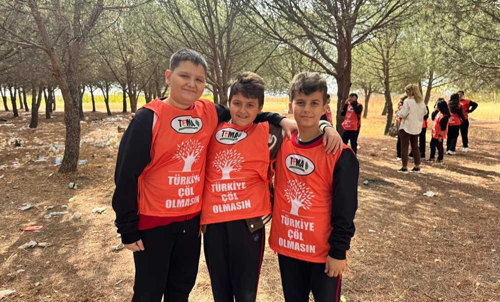 Tema Parkı'nda Örnek Temizlik Hareketi
