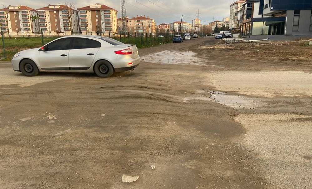 Teski'nin Kazdığı Yol Tehlike Saçıyor