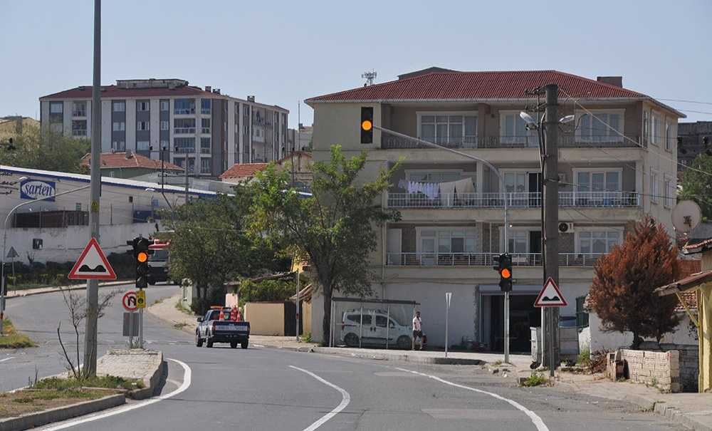 Trafik Işıklarında Kontrollü Geçişler Devam