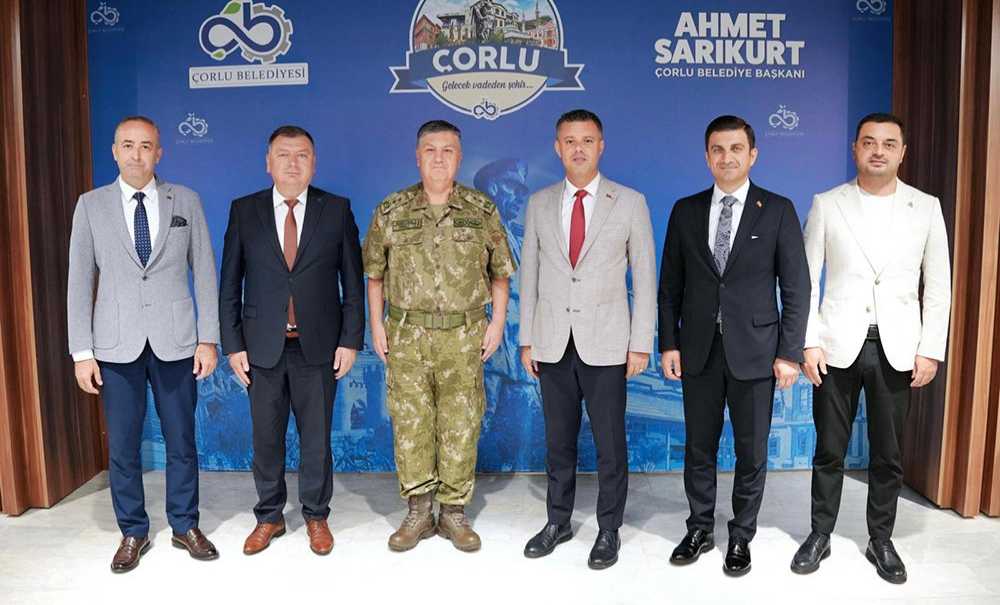Tümgeneral Aksoytürk'ten Başkan Sarıkurt'a İadeiziyaret