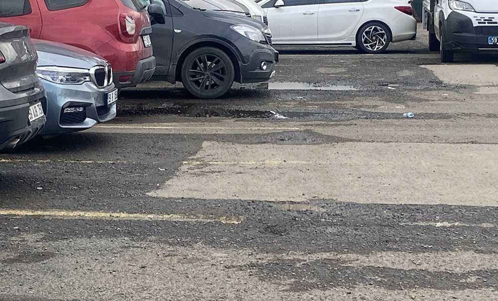 Ücretli Otopark Yine Delik Deşik