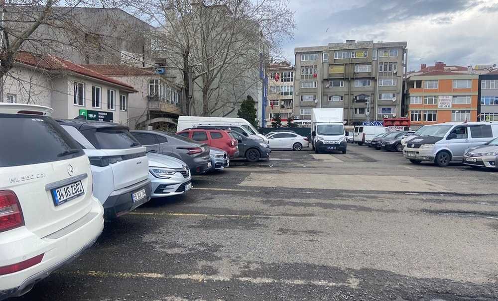 Ücretli Otopark Yine Delik Deşik