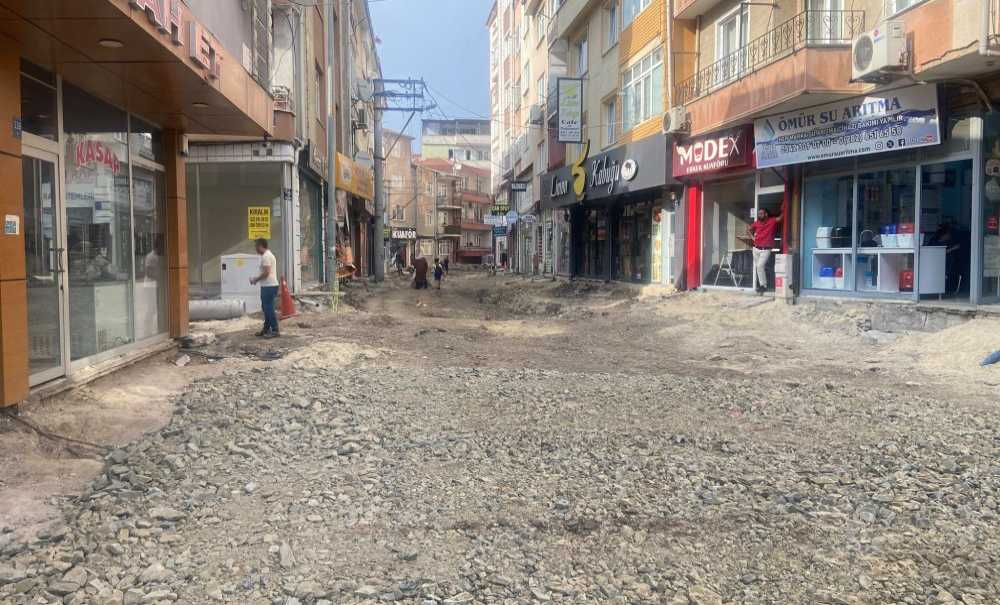 Uzayan Yol Çalışmaları Çileye Dönüştü