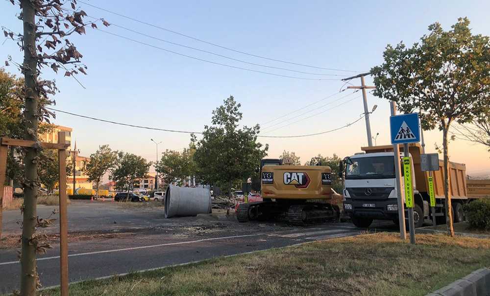 Yağmur Suyu Hattı Çalışmaları Devam Ediyor