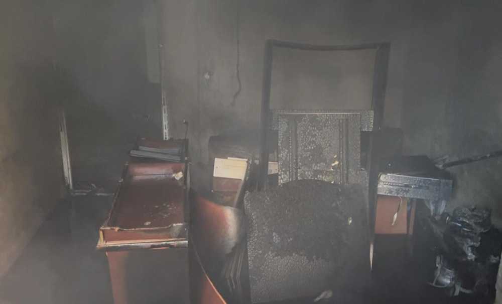 Yangin Mahalle Saki̇nleri̇ni̇ Korkuttu