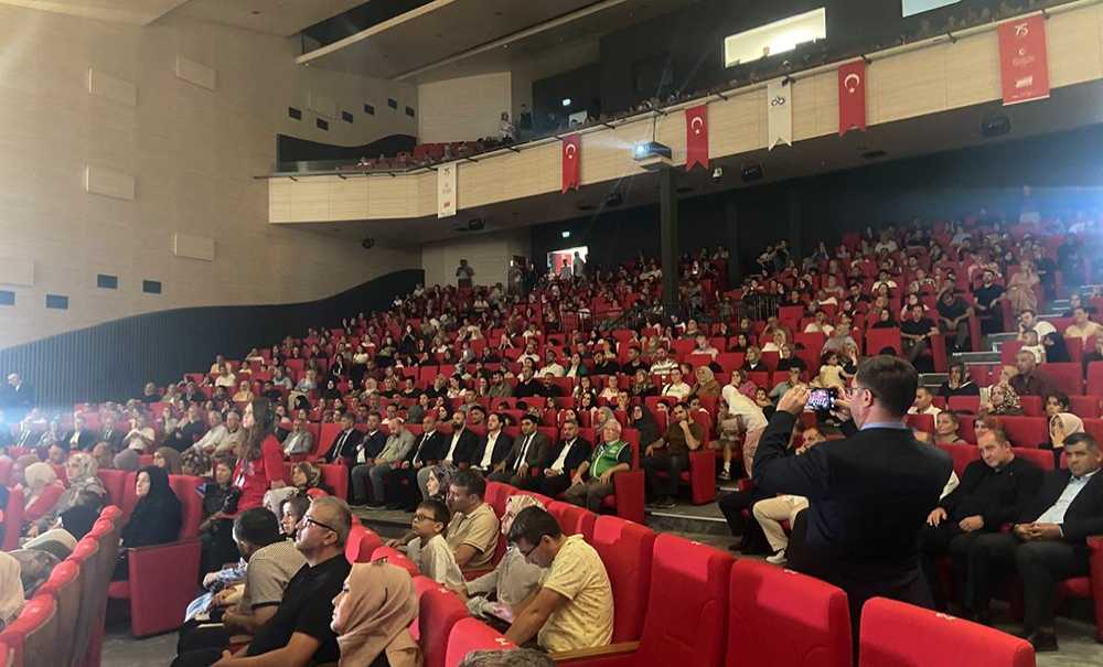 Yaz Okulları Mezuniyet Töreni Düzenlendi