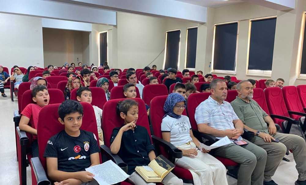 Yaz Okulunda 15 Temmuz Temalı Etkinlik Yapıldı