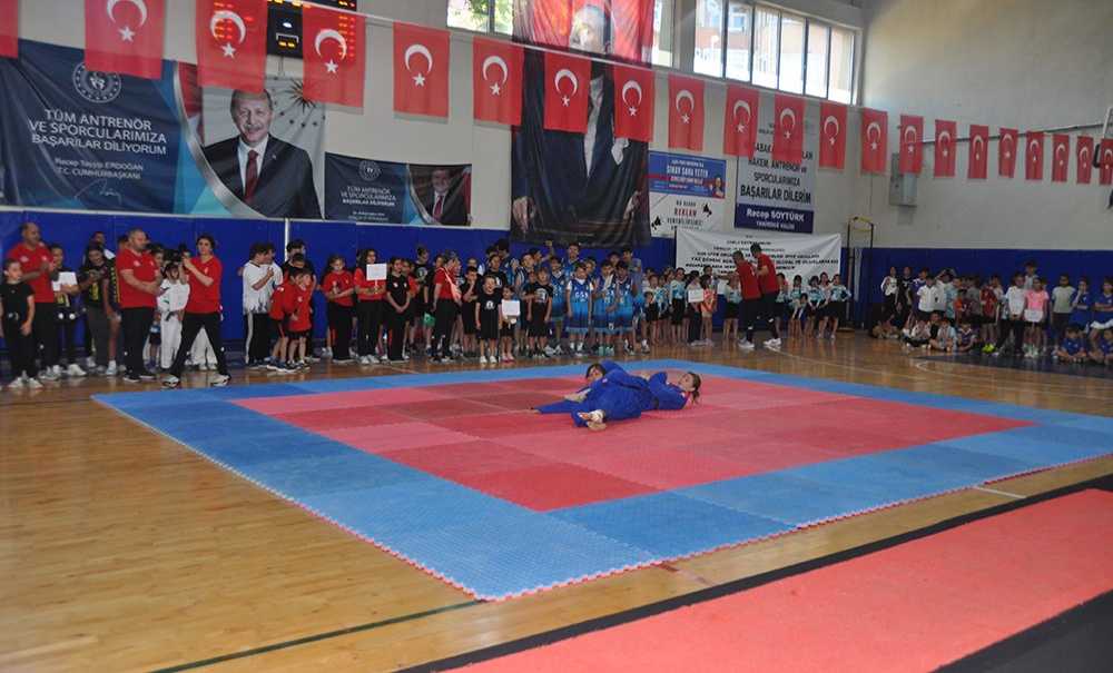 Yaz Spor Okullarının Açılışı Yapıldı