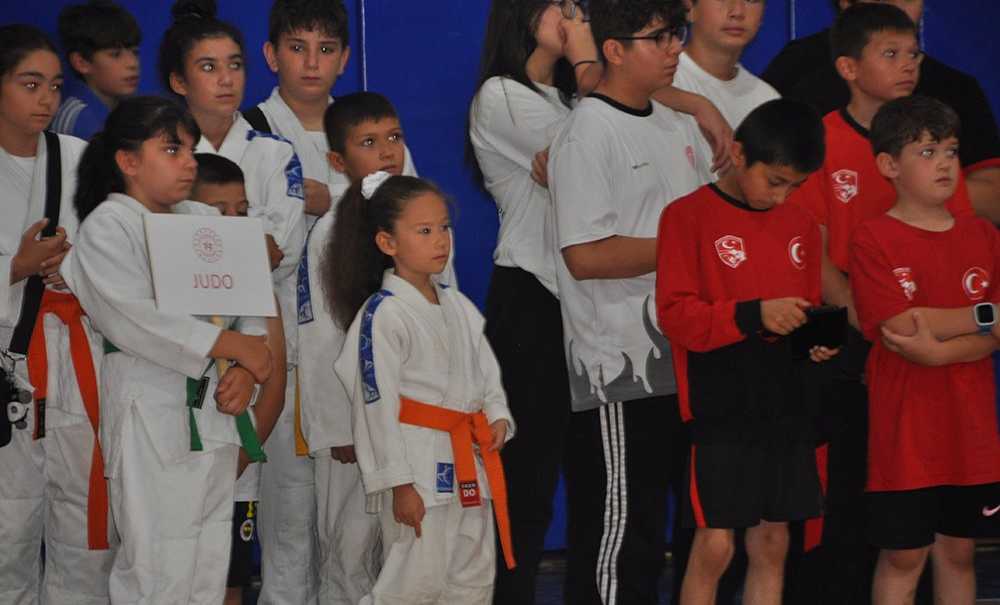 Yaz Spor Okullarının Açılışı Yapıldı