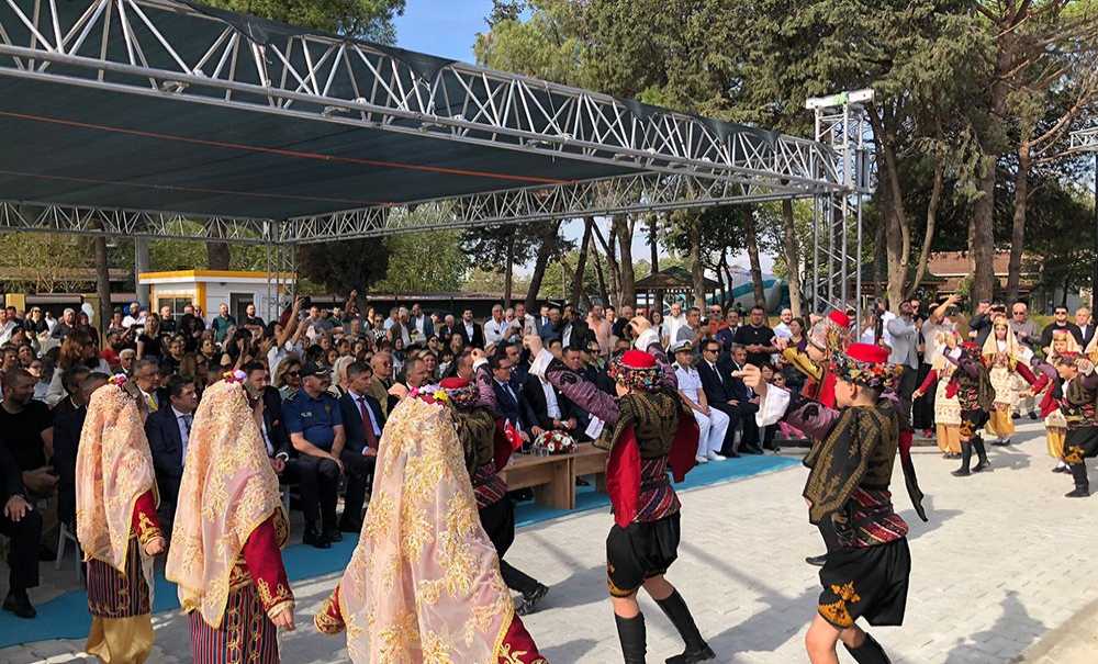 Yeni Okul Açılışıyla Ders Zili Çaldı