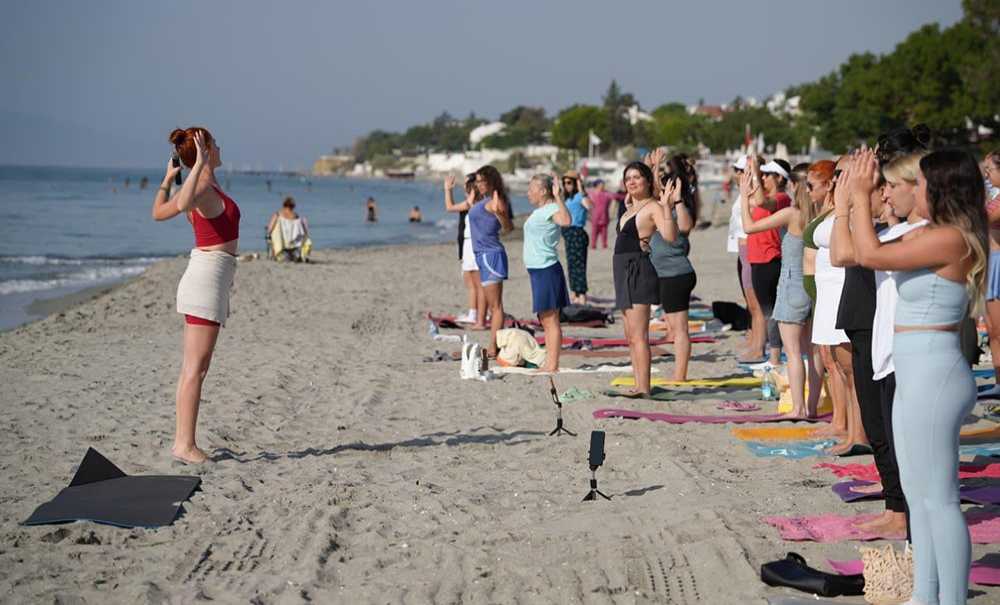 Yenice Sahili'nde Yoga Etkinliği