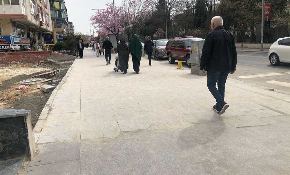 Yıkımdan Sonra Kaldırım Düzenlendi