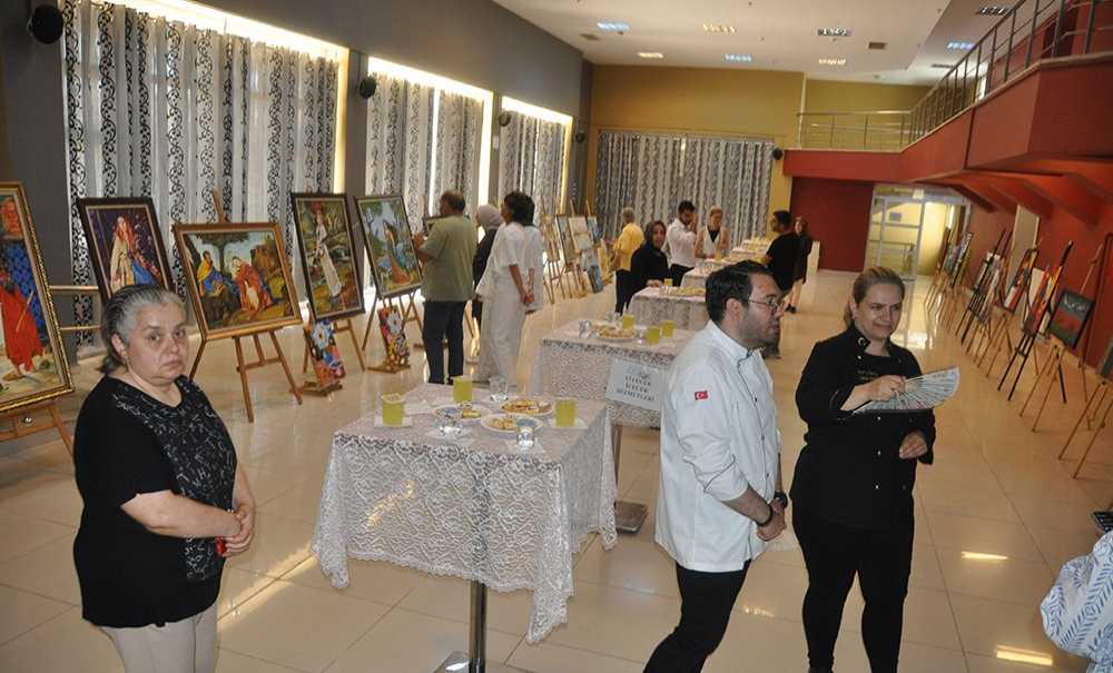 Yılsonu Sergisinde Yüzlerce Eser Yer Aldı