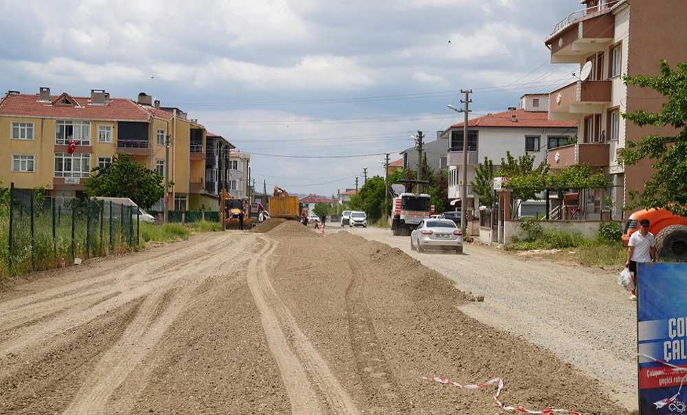 Yol Çalişmalarina Hiz Verdi̇k