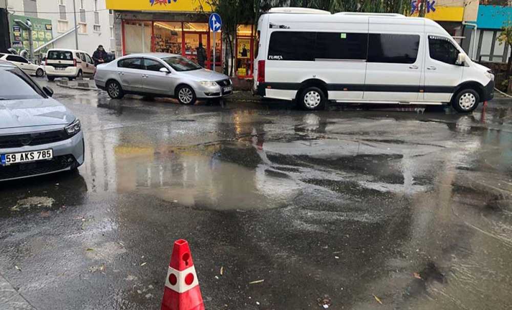 Yollar Yine Göle Döndü