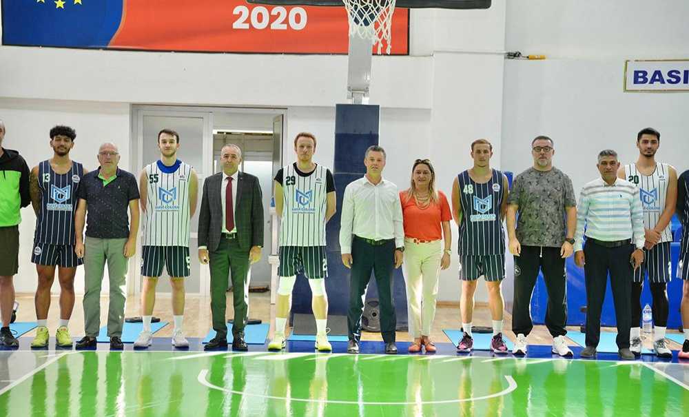 Ziya Berhan Kılıç Spor Salonu Yeni Sezona Hazır