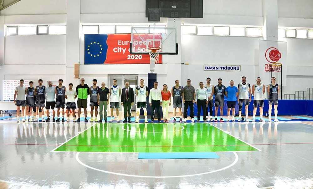 Ziya Berhan Kılıç Spor Salonu Yeni Sezona Hazır